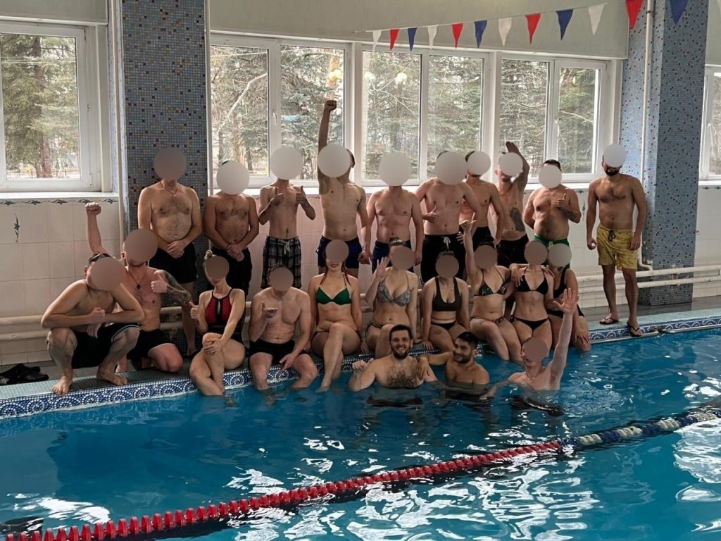 Сегодня наш день скрасили бассейн 🏊 и баня 🧖