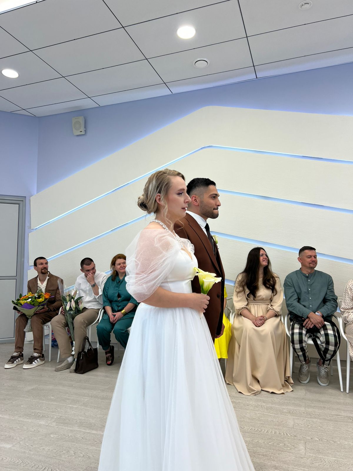 Один из наших сотрудников взял Ответственность за создание семьи!